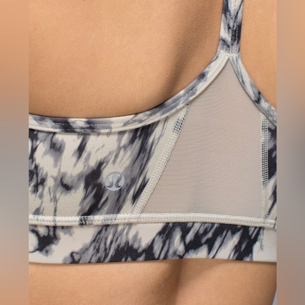 Lululemon Women’s Flow Y Bra IV - Picture 5 of 14